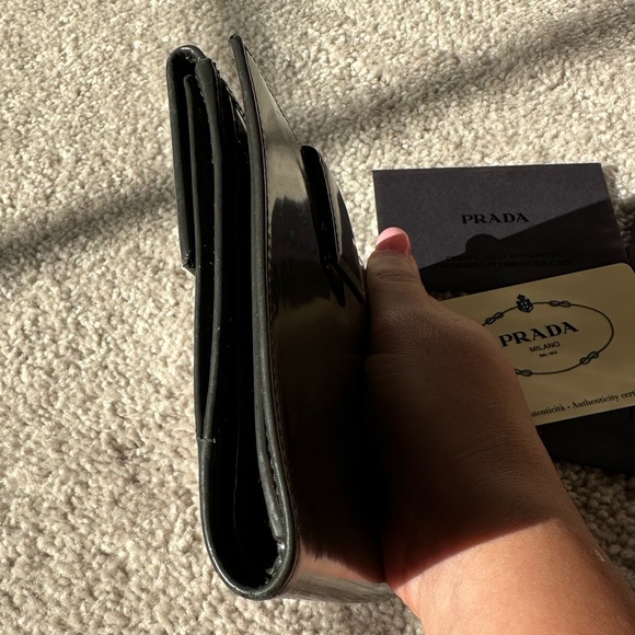 Prada Wallet - Spazzolato Portafoglio in Color Gray Smog with authenticity card - Picture 2 of 15